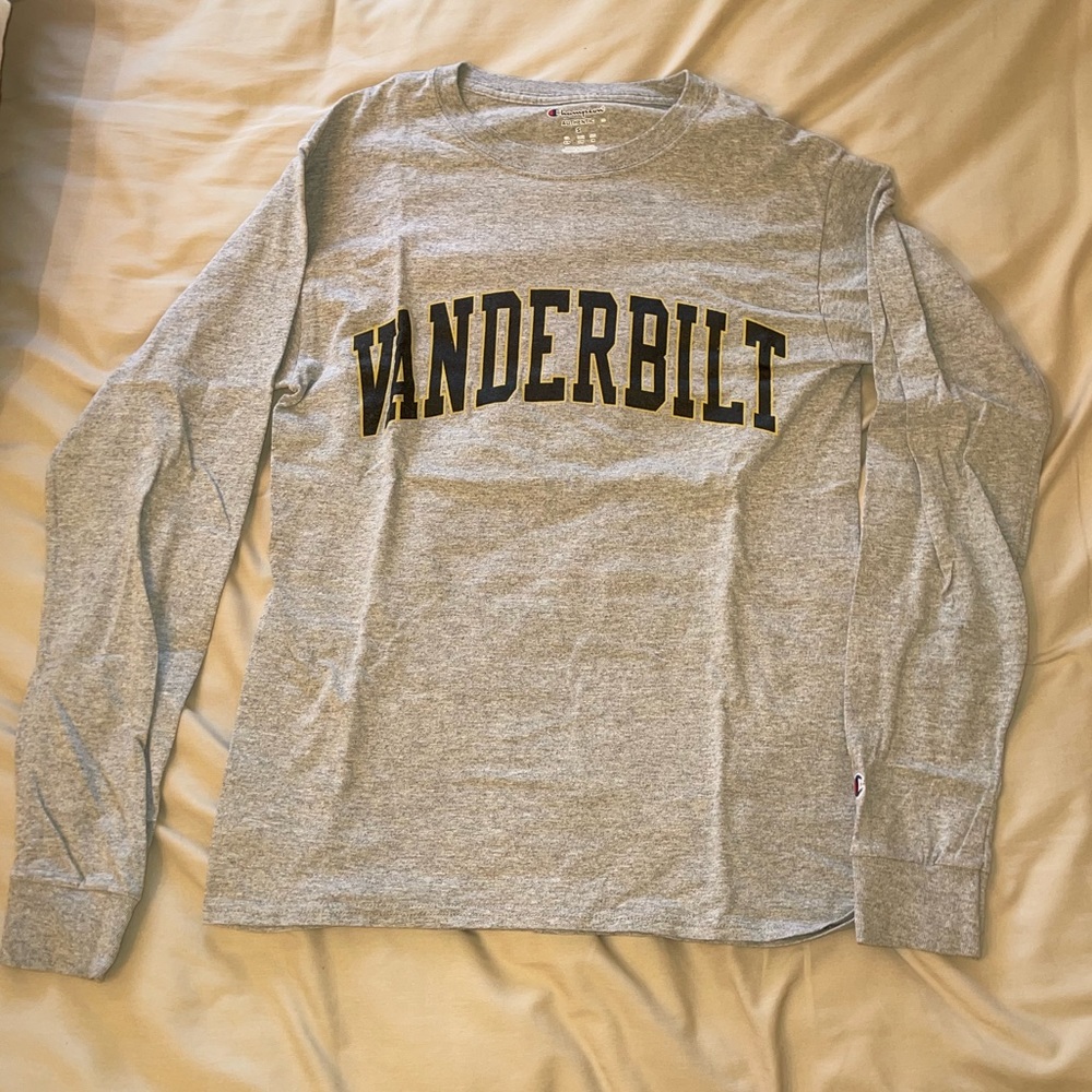 Athletic long sleeve